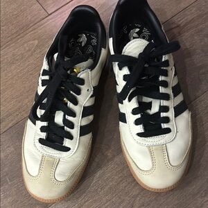 Adidas Black and White Sneakers for Everyday Comfort